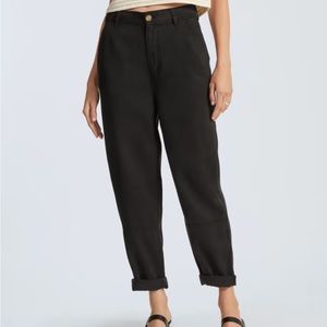 EVERLANE the relaxed chino